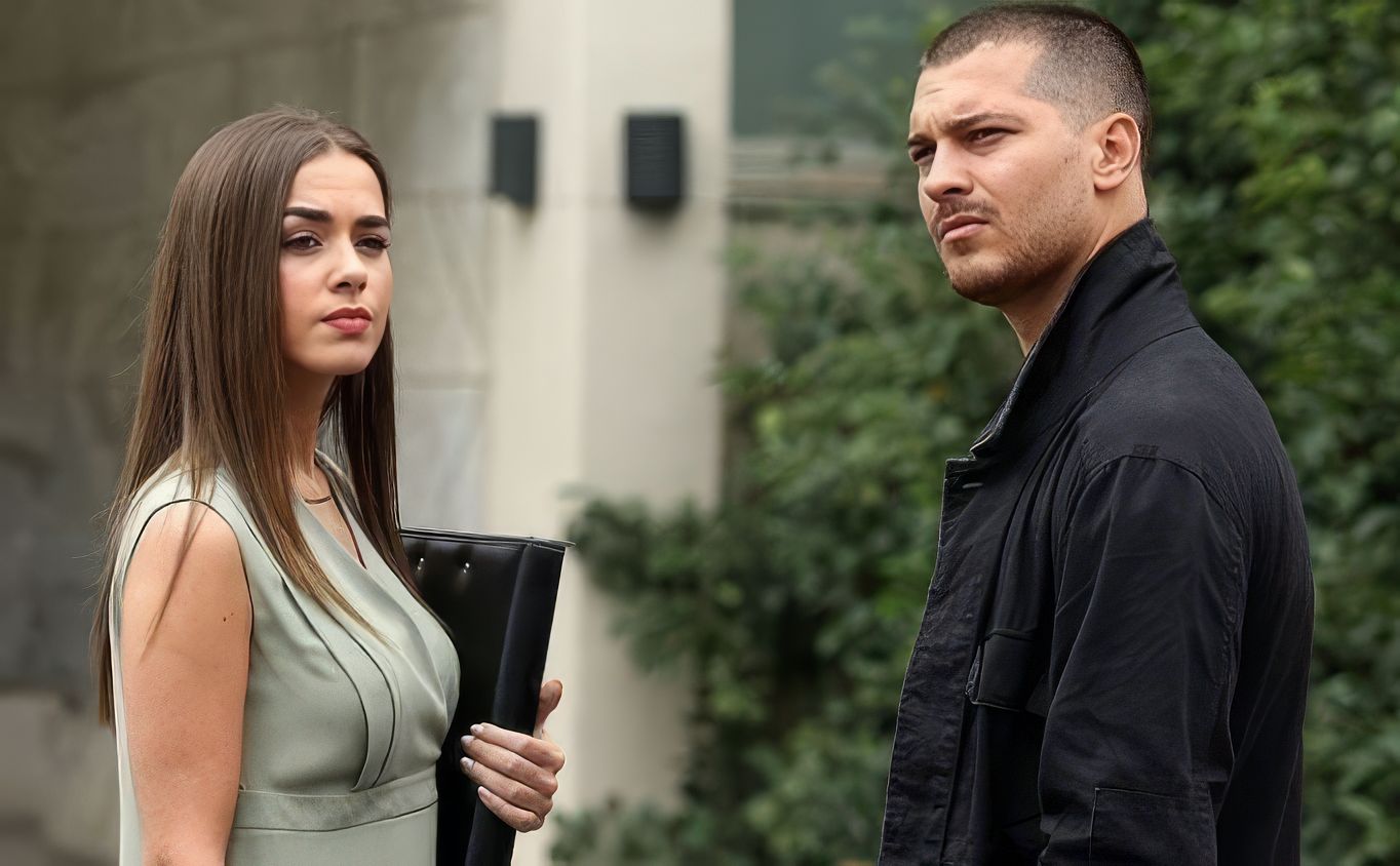 Сериал «Внутри» (İçerde)