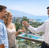 Почему иностранцы переезжают в Турцию: 20 причин