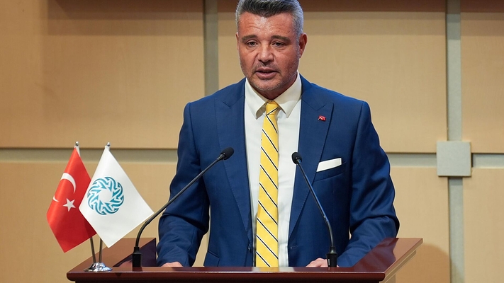 Садеттин Саран заявил в суде о доходе в 5 млн лир