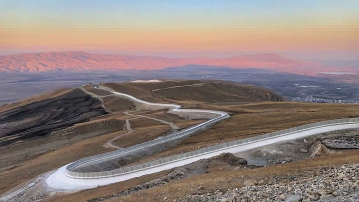 Турция закрыла границу для граждан Ирана