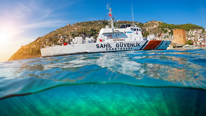 Катер береговой охраны TCSG 92 открыт для посетителей в Алании