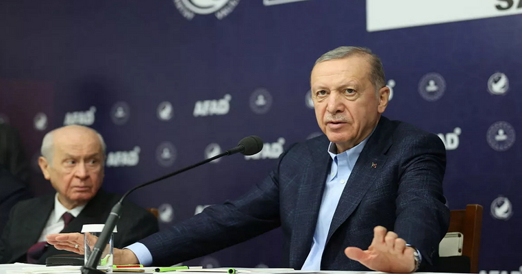 Выборы президента Турции переносить не будут