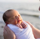 Сколько детей родилось в Турции в 2025 году и популярные имена