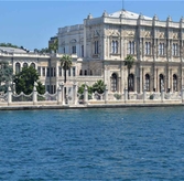 Турция: переплетение религий и обновление правил Долмабахче