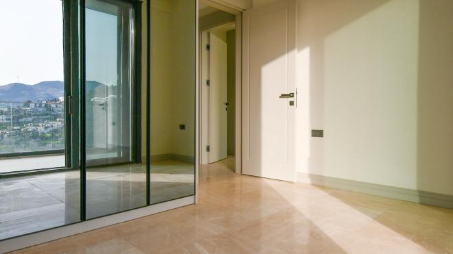 Вилла 5+1 с видом на море в Бодрум