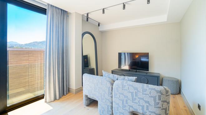 Вилла 7+3 с видом на море в Бодрум