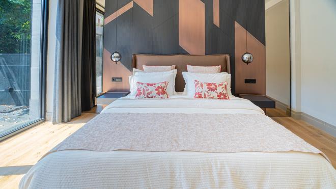 Вилла 7+3 с видом на море в Бодрум