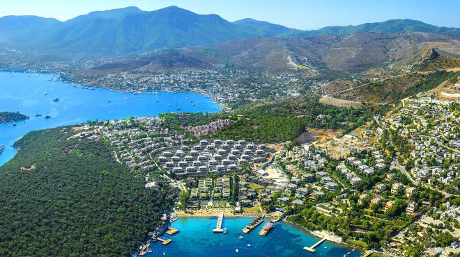 Вилла 4+1 с видом на море в Бодрум