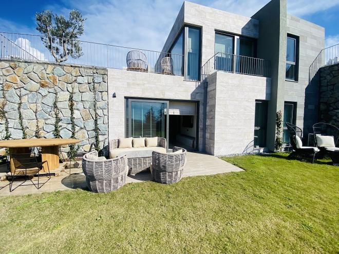 Квартира 2+1 с видом на море в Бодрум