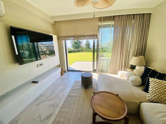 Квартира 3+1 с видом на море в Бодрум