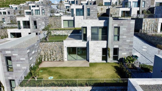 Квартира 3+1 с видом на море в Бодрум