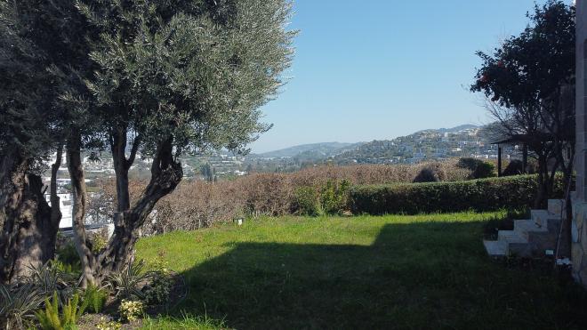 Вилла 4+1 с видом на море в Бодрум