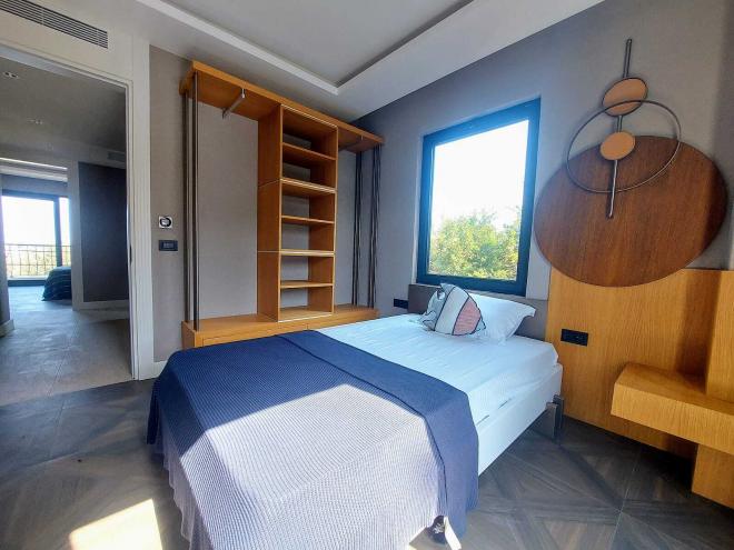 Вилла 4+1 с видом на море в Бодрум