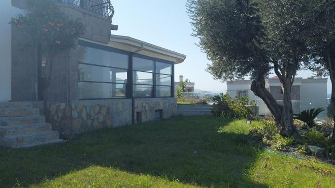 Вилла 4+1 с видом на море в Бодрум