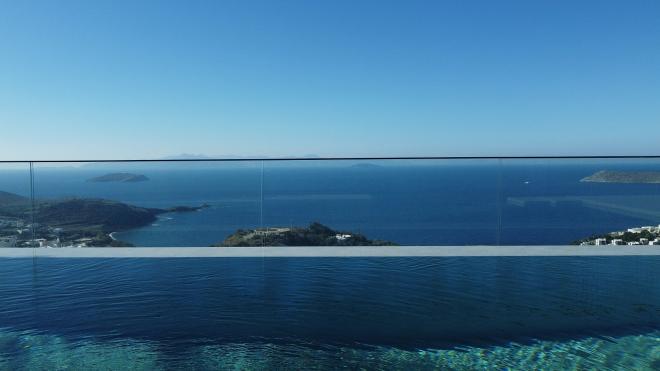 Вилла 4+1 с видом на море в Бодрум