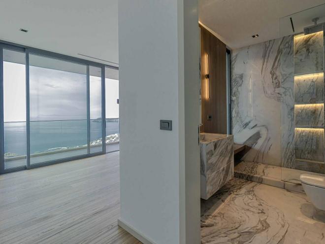 Вилла 4+1 с видом на море в Бодрум