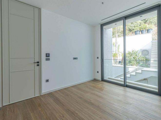 Вилла 4+1 с видом на море в Бодрум