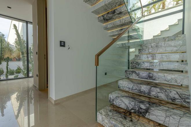 Вилла 4+1 с видом на море в Бодрум