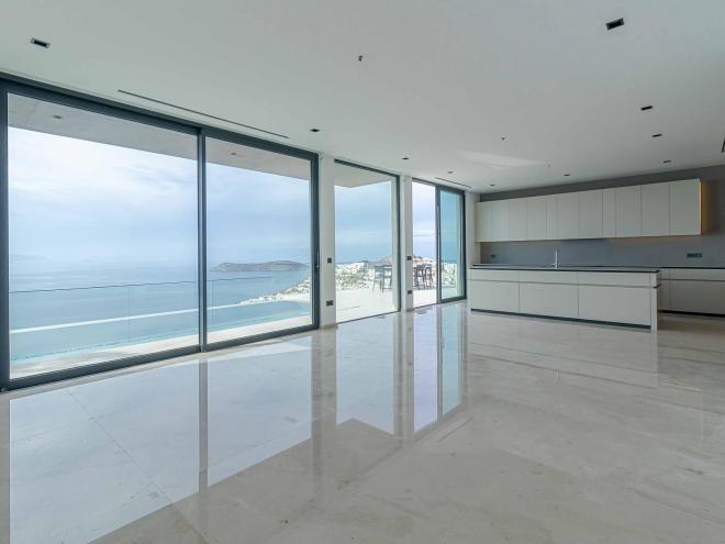 Вилла 4+1 с видом на море в Бодрум