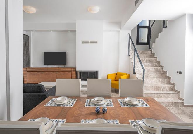 Вилла 4+1 с видом на море в Бодрум