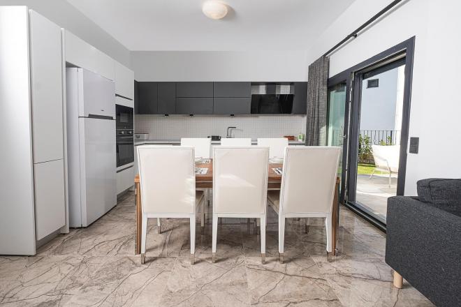 Вилла 4+1 с видом на море в Бодрум