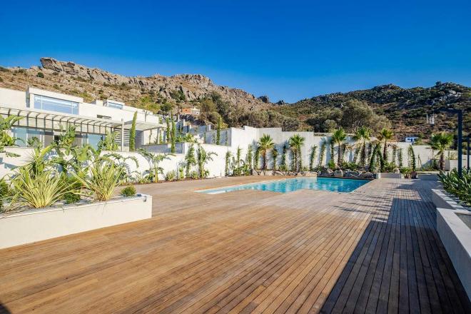 Квартира 3+1 с видом на море в Бодрум