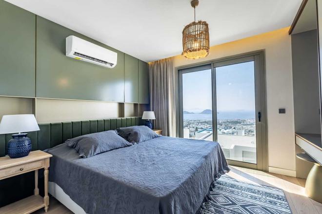 Квартира 3+1 с видом на море в Бодрум