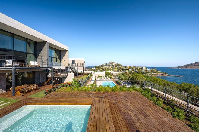 Вилла 2+1 с видом на море в Бодрум