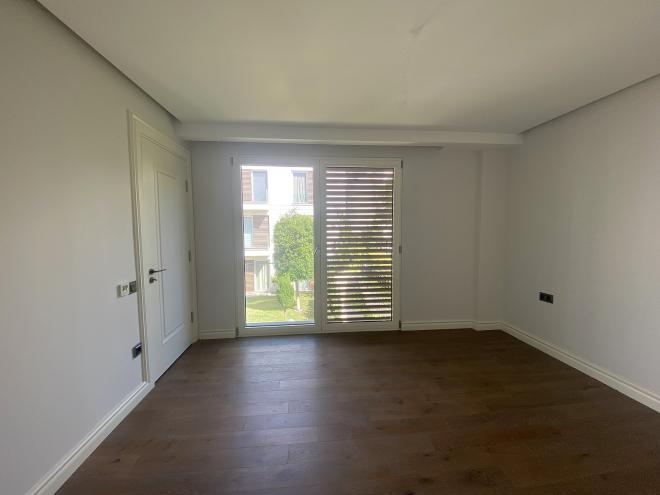 Квартира 1+1 с видом на море в Бодрум