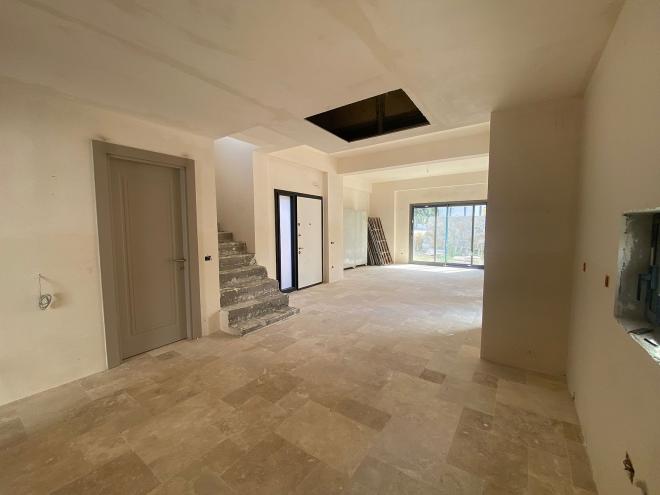 Вилла 3+1 с видом на море в Бодрум