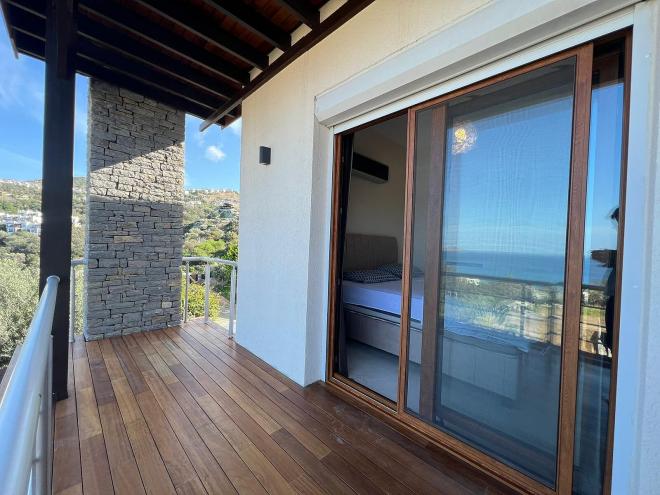 Вилла 4+1 с видом на море в Бодрум