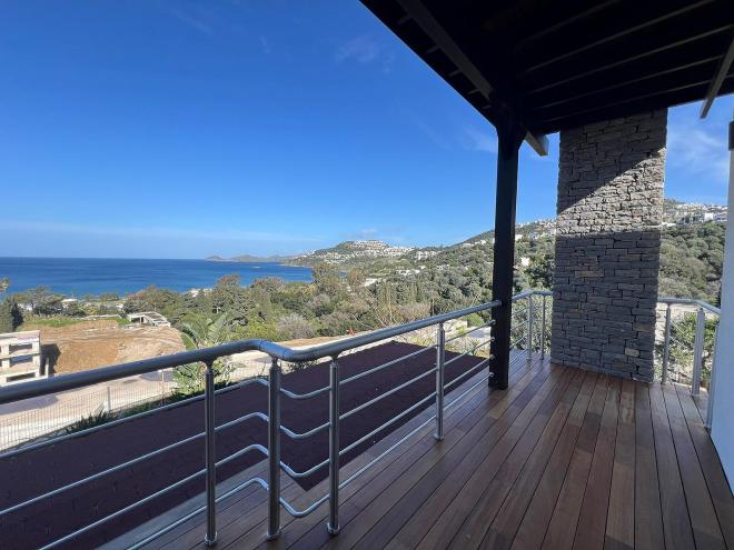 Вилла 4+1 с видом на море в Бодрум