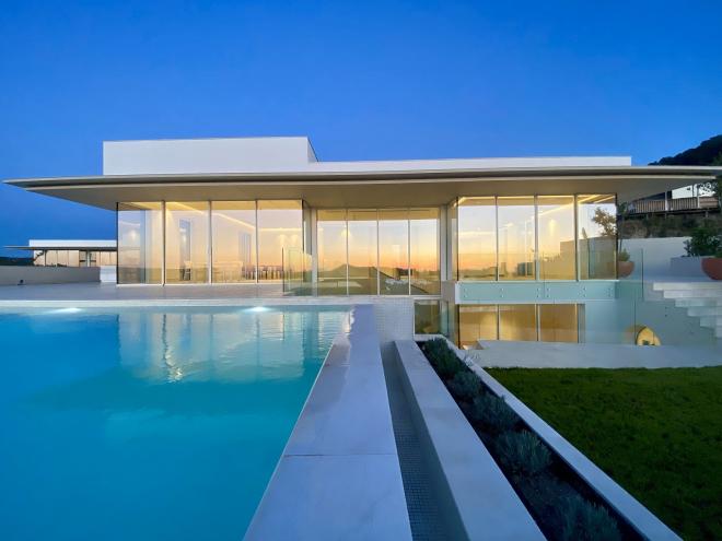 Вилла 7+1 с видом на море в Бодрум