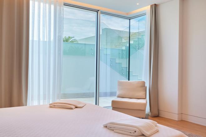 Вилла 7+1 с видом на море в Бодрум