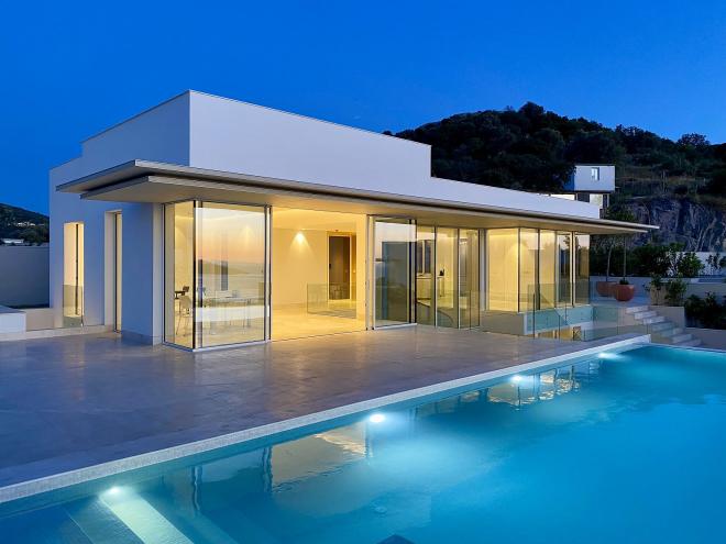 Вилла 7+1 с видом на море в Бодрум