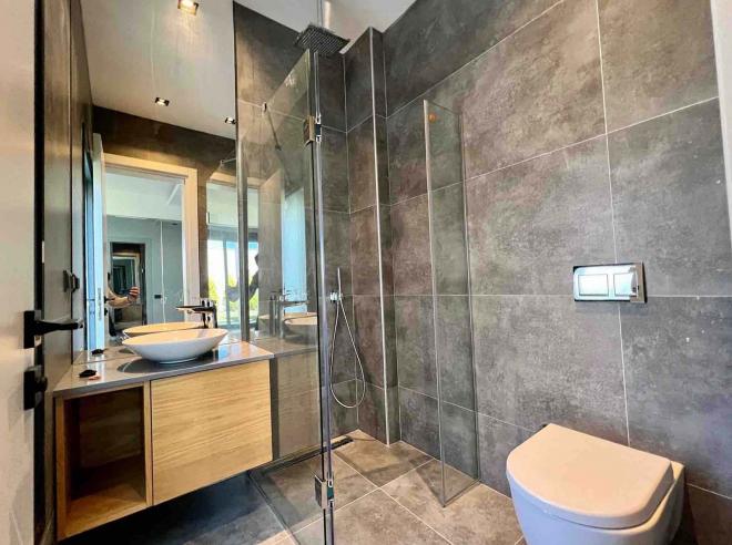 Вилла 4+1 с видом на море в Бодрум