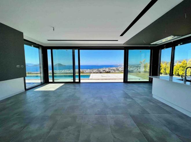 Вилла 4+1 с видом на море в Бодрум