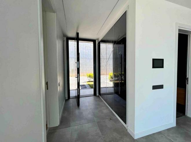 Вилла 4+1 с видом на море в Бодрум