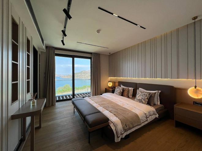 Вилла 4+1 с видом на море в Бодрум