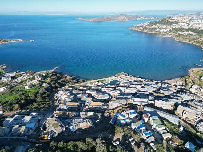 Вилла 4+1 с видом на море в Бодрум