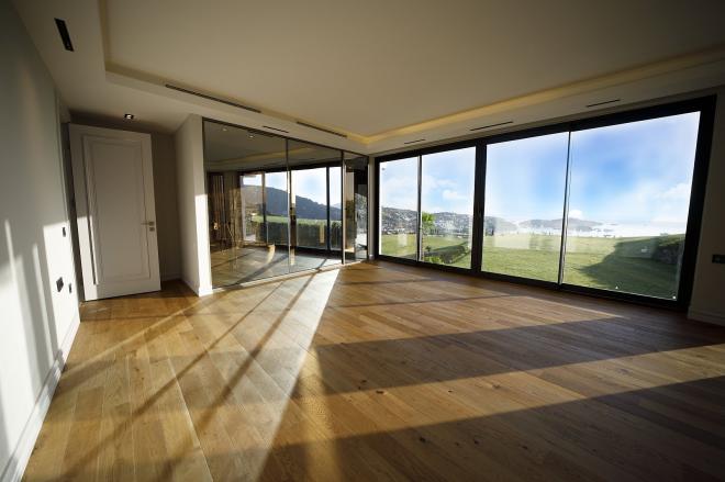 Вилла 6+2 с видом на море в Бодрум