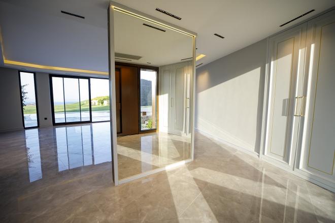 Вилла 6+2 с видом на море в Бодрум