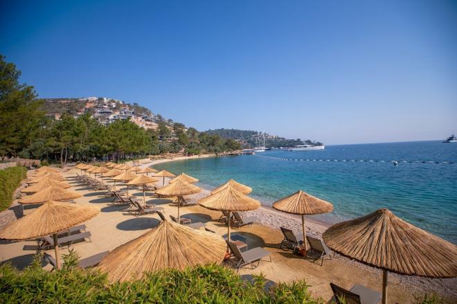 Дюплекс 2+1 с видом на море в Бодрум