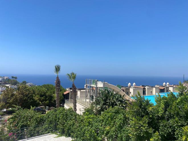 Вилла 4+1 с видом на море в Бодрум