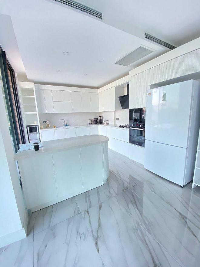 Вилла 3+1 с видом на море в Бодрум