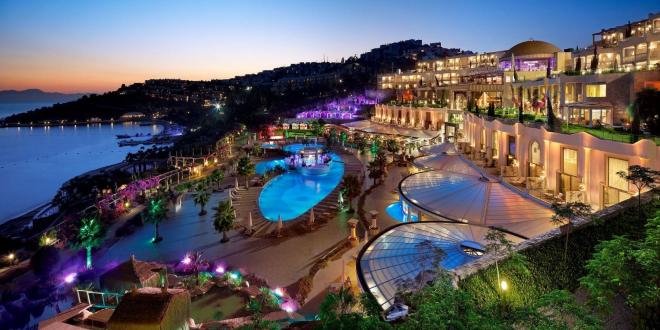 Квартира 3+1 с видом на море в Бодрум