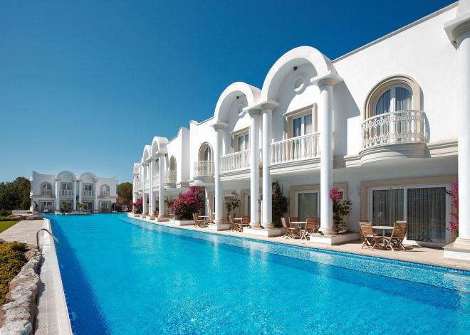 Квартира 3+1 с видом на море в Бодрум