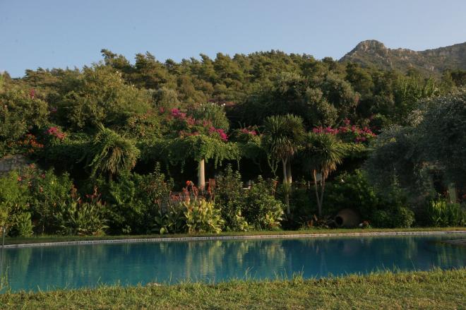 Вилла 12+5 с видом на море в Бодрум