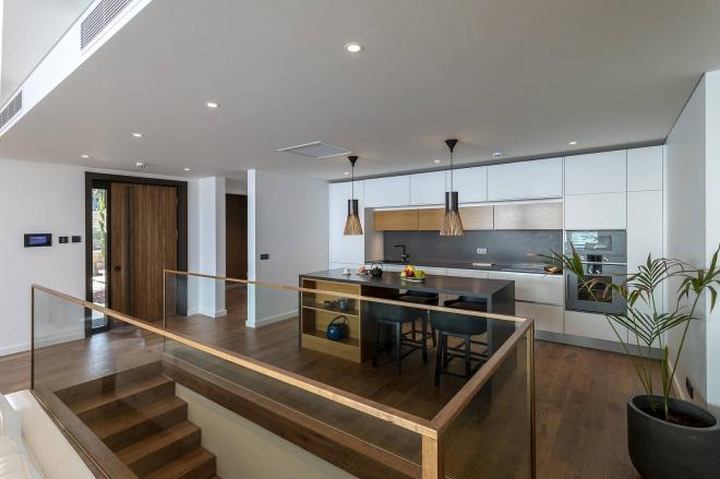 Вилла 6+1 с видом на море в Бодрум