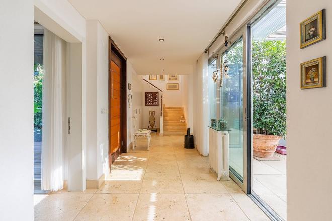 Вилла 5+1 с видом на море в Бодрум